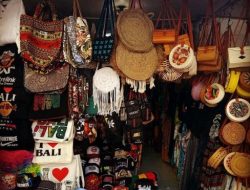 Pariwisata Bali Terancam, Siapa Pemimpin yang Mampu Selamatkan Masa Depan?