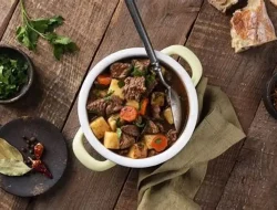 6 Resep Sop Daging Sapi Bumbu Rempah, Gurihnya Bikin Nagih