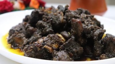Mengapa Rendang Minangkabau Diakui Sebagai Salah Satu Makanan Terenak di Dunia?